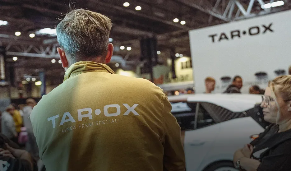 Tarox über uns banner